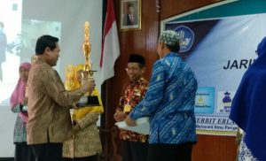 Kepala SDIT Nur Hidayah Juarai Best Practice 2019