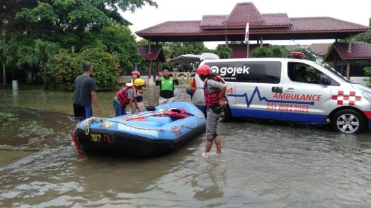 Bantuan Evakuasi