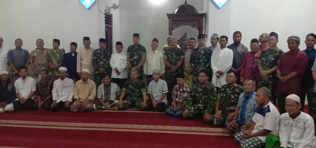 Dandim Solo, Dekatkan Diri Dengan Masyarakat Melalui Safari Sholat Subuh Berjama’ah