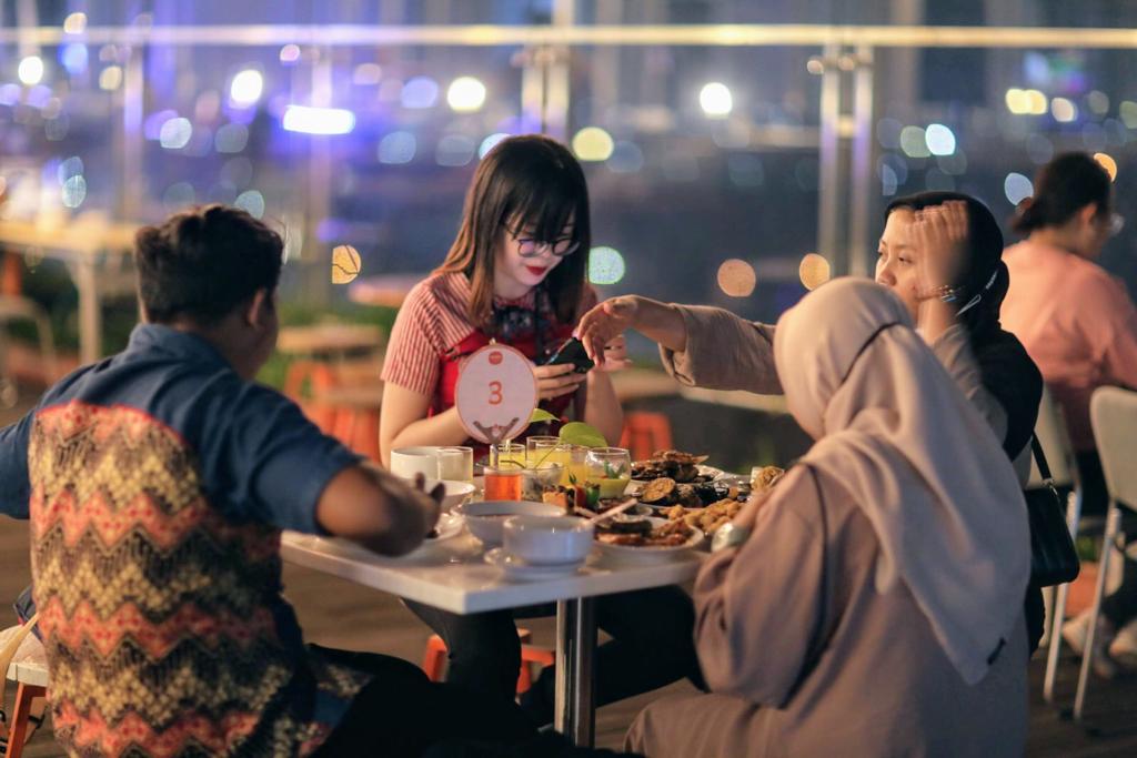 Seafood Market Makan Seafood Sepuasnya Di Langit Pertama Kali Di Solo Joglosemar